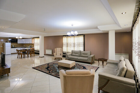 آپارتمان مبله سه خواب واحد 5 در یوسف آباد