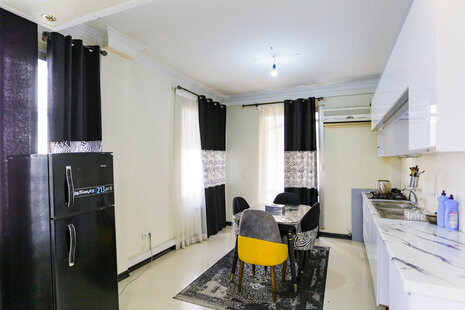 آپارتمان دوخواب واحد 7 در اقدسیه