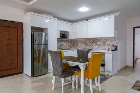 آپارتمان مبله دوخواب 5  امید ممتاز در قشم