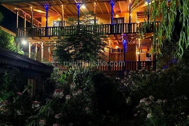 اتاق میجان طبقه دوم در بوم گردی رشت