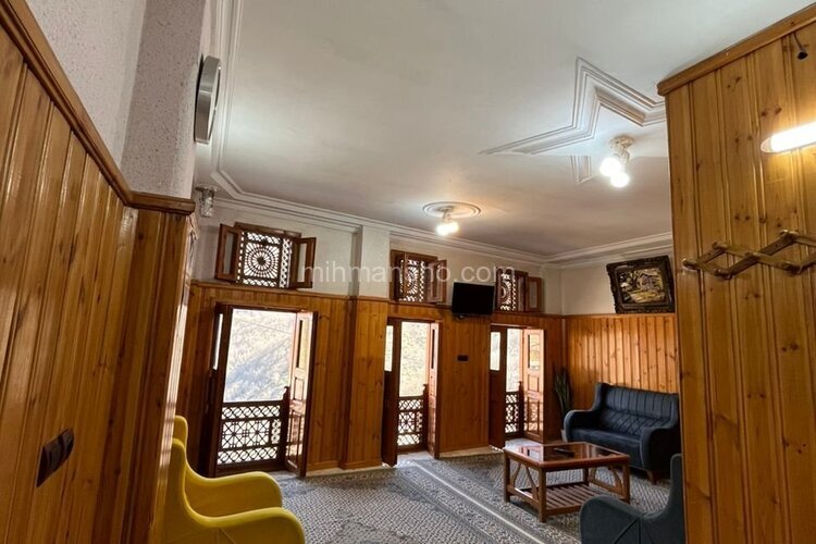 واحد دو خواب در طبقه دوم ویلا ماسوله