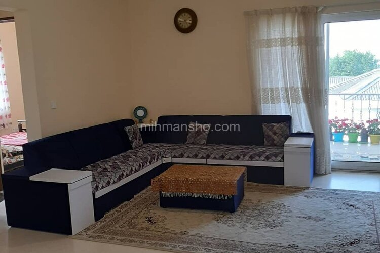 واحد تکخواب در طبقه دوم ویلای متل قو