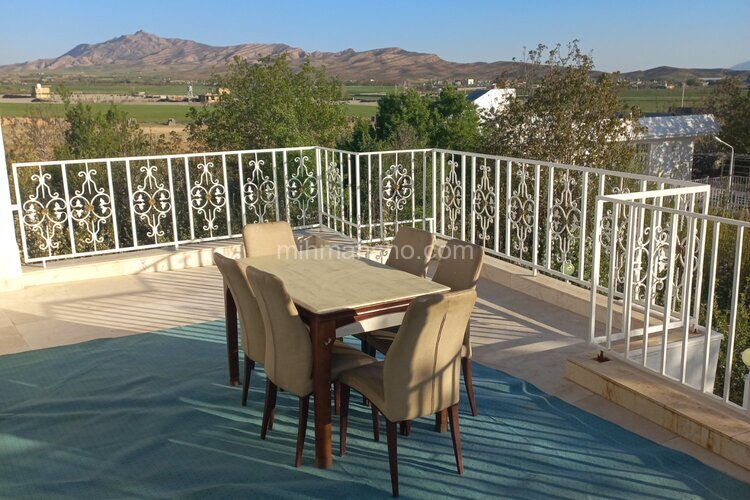 ویلا باغ دوبلکس لی لی گاردن در شیراز