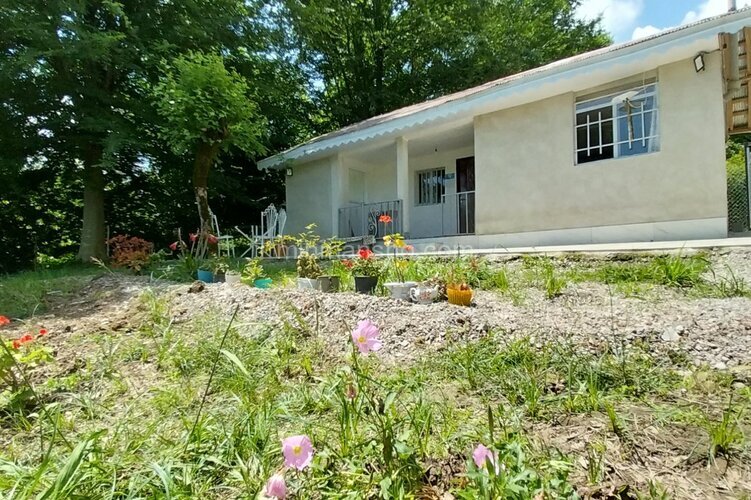 ویلا تکخواب سنتی ترانه کچا در رشت