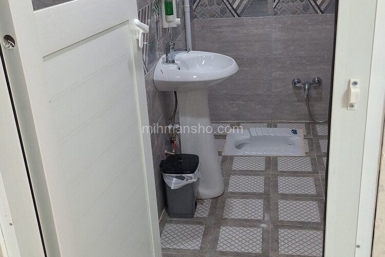 واحد 202 در هتل آپارتمان شیراز