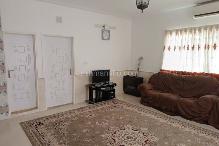 خانه باغ نوساز در کاشان