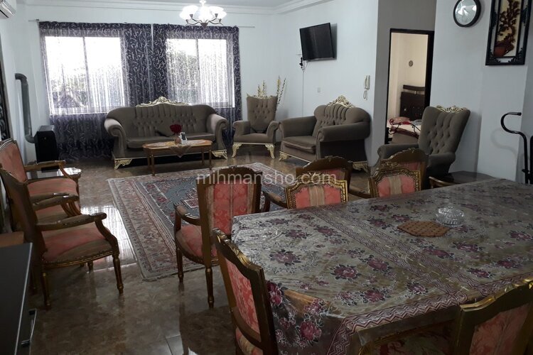 واحد در طبقه همکف ویلا چالوس نزدیک به دریا