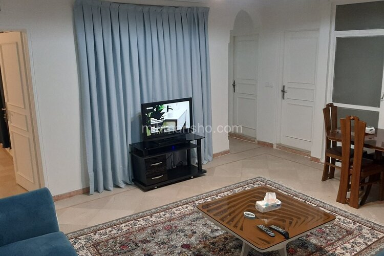 آپارتمان مبله تکخواب سورپرایز 3 در میدان سپاه