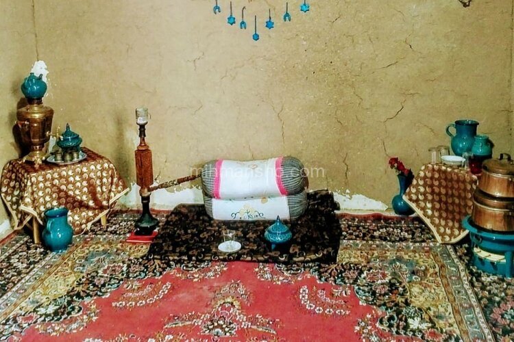 اتاق 5 نفره در اقامتگاه بومگردی روستای فرومد شاهرود