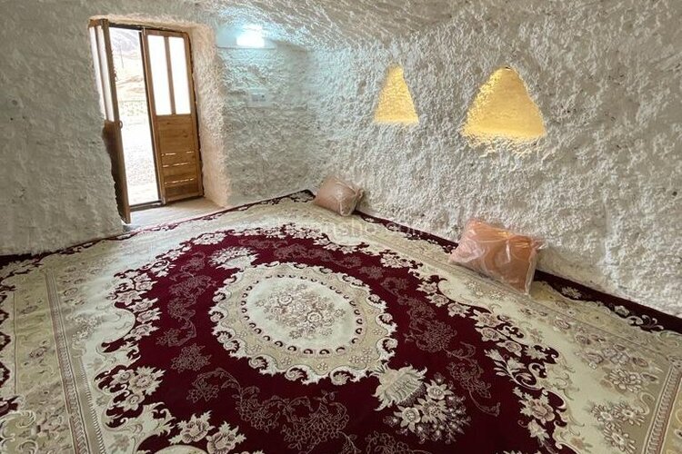 اتاق 12متری درمجتمع اقامتی ازمیغان طبس