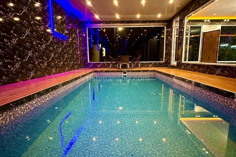 ویلا استخردار دوخواب مدرن آمیتیس در چهارباغ