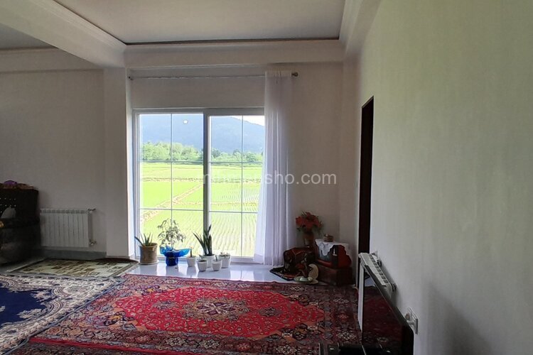 واحد مبله سه خواب شالیزار در طبقه اول ویلا در ماسال