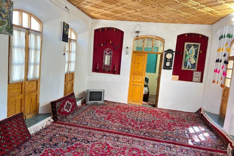 ویلا سنتی  مبله دوخواب خانه توکلی در مشهد