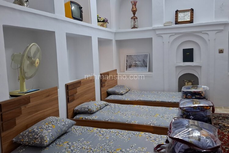 اتاق 3 در بومگردی نجف آباد