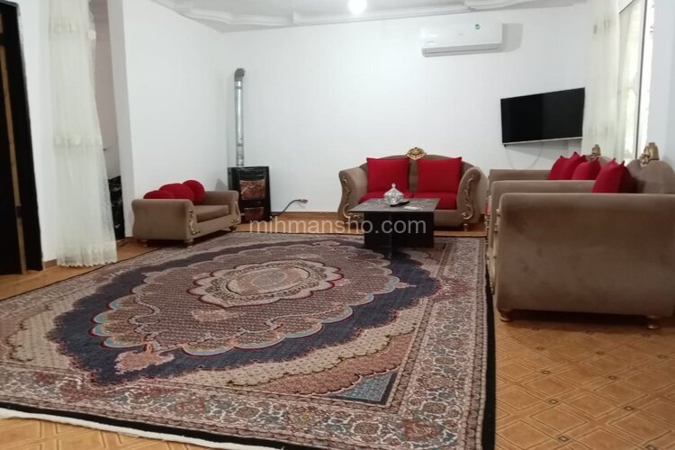 واحد دوخواب جنگلی در طبقه همکف ویلا در اسالم