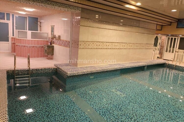 واحد استخردار سه خواب در طبقه همکف ویلا در لاهیجان