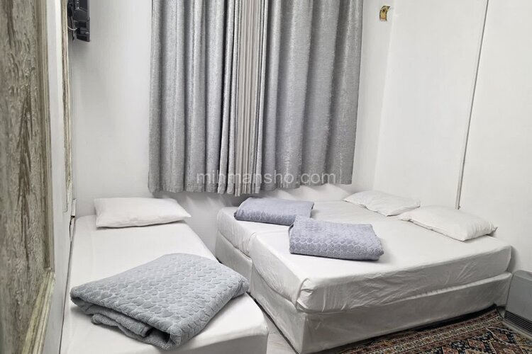 سوئیت سه تخت باب الجواد 1 در مشهد