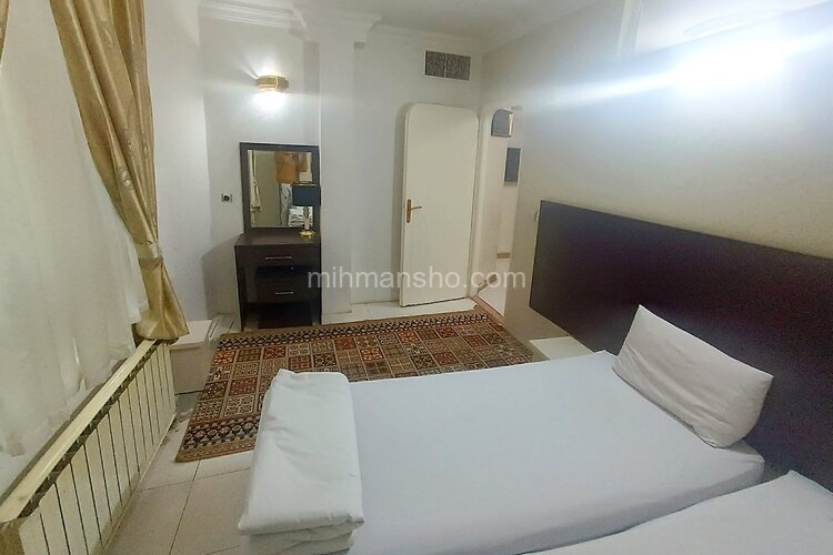 واحد تک خواب 7 تخت سینگل امام رضا نزدیک به حرم  در مشهد