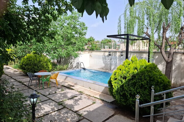 باغ ویلا استخردار دوخواب در مهرشهر کرج