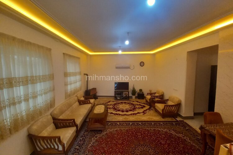 واحد مبله دوخواب در طبقه همکف ویلا ساری