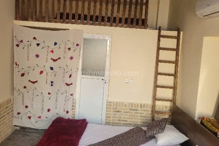 اتاق 12 متری 6 در اقامتگاه بومگردی در درگز