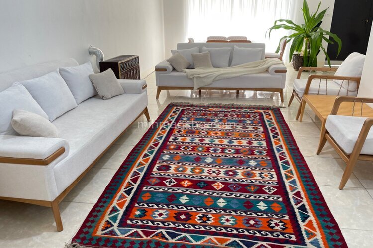 آپارتمان مبله چهار خواب در شیراز