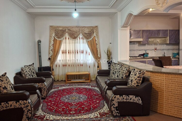 واحد مبله دوخواب طبقه اول ویلا در رامسر