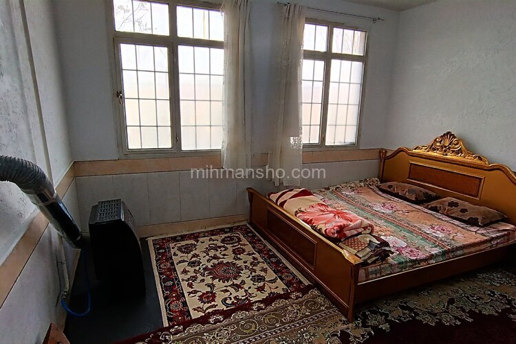 سوئیت 27 متری گلدار در کاشان