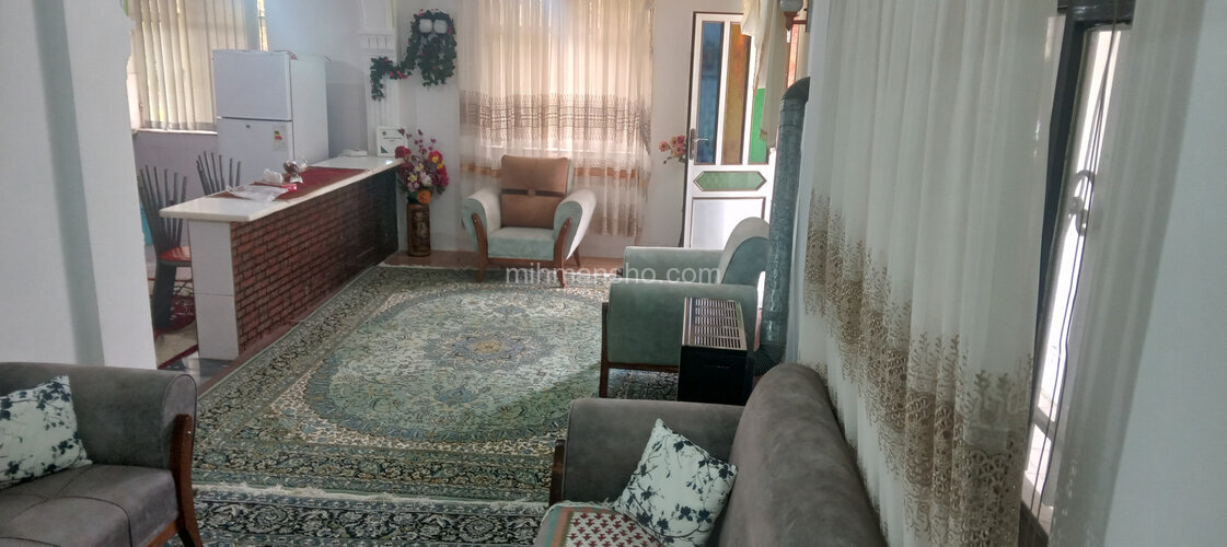 واحد در طبقه همکف ویلا پره سر