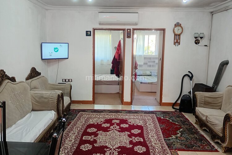 واحد دو خواب در طبقه اول ویلای رشت