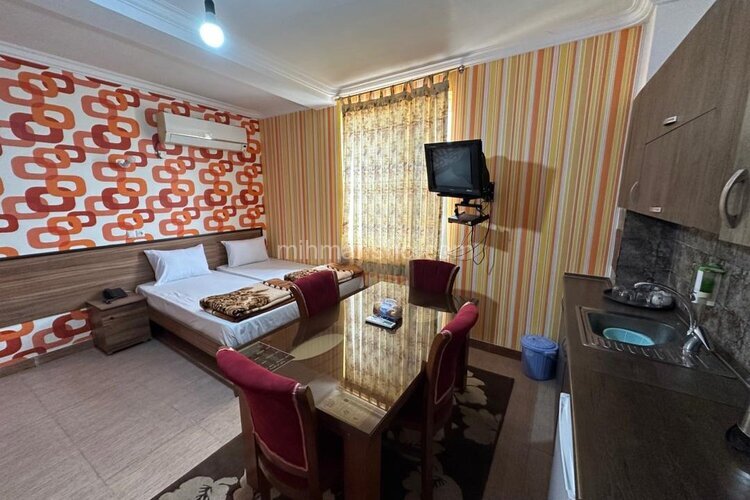 واحد تکخواب 202 در هتل آپارتمان قشم