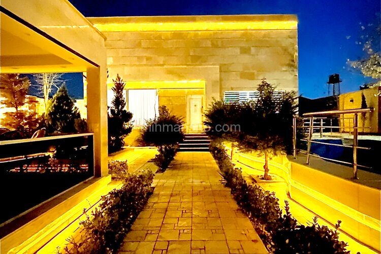 ویلا دوبلکس مبله دوخواب مریال در چهارباغ