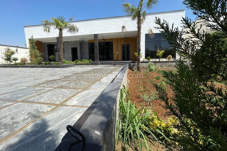 ویلا 3 خواب استخردار مدرن پاشا در چهارباغ