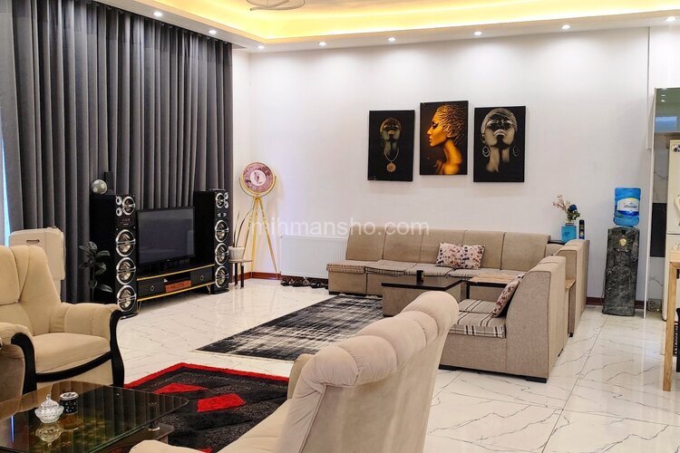 ویلا دوبلکس سه خواب ماهریس در چهارباغ