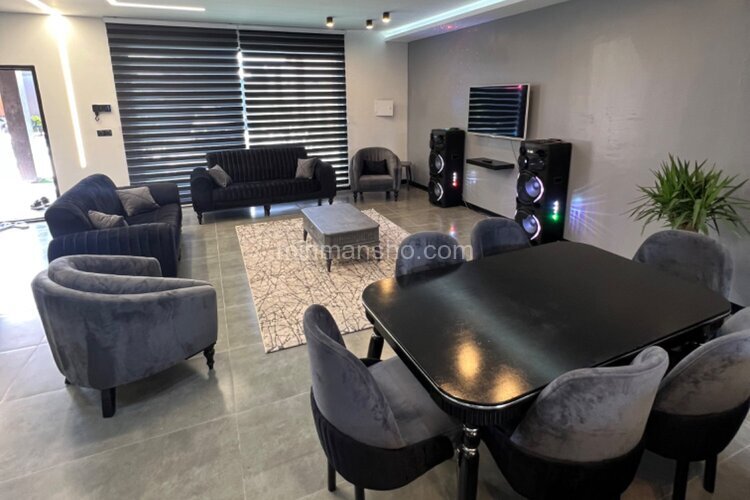 ویلا دوبلکس با استخر روباز و سرپوشیده مهرآباد در رودهن