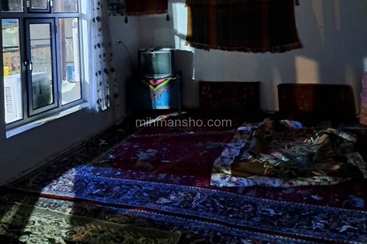اتاق 40 متری در اقامتگاه بومگردی در مهاباد