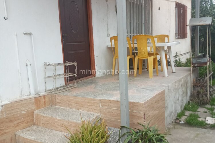 واحد تکخواب عرفان در طبقه همکف ویلا رامسر