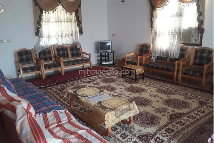 واحد در طبقه همکف ویلا چابکسر