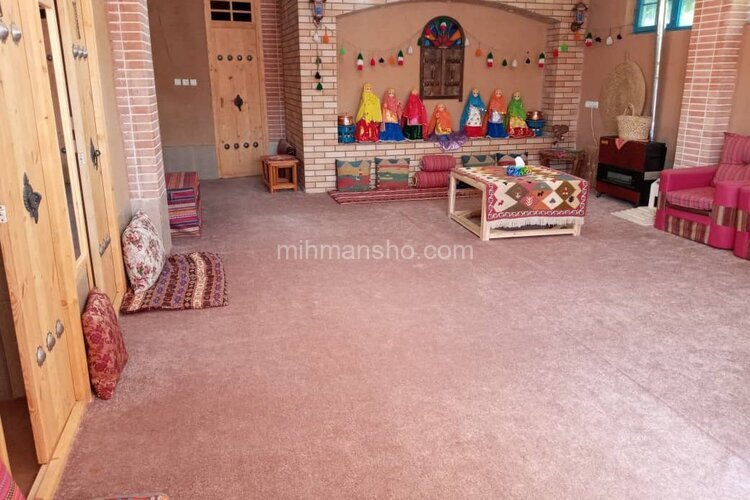 اتاق دوخواب مبله(1) در اقامتگاه بومگردی در بروجن