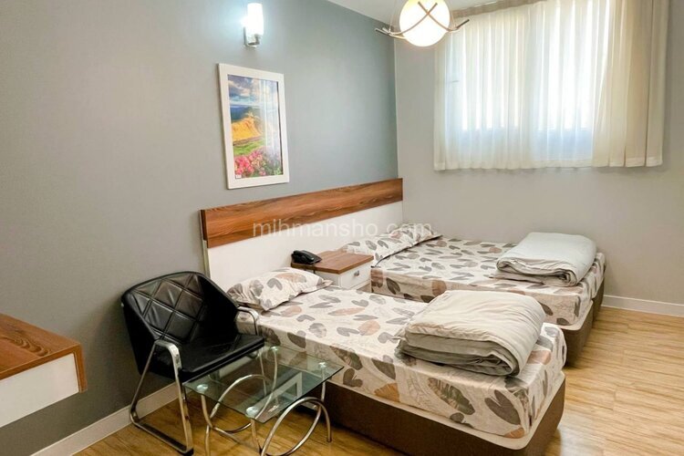 اتاق 25 متری 205 در مسافرخانه مشهد