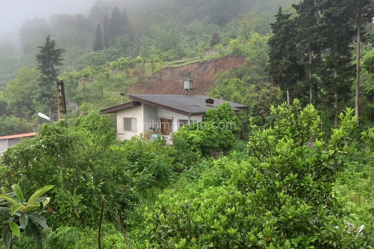 سوئیت واحد مبله در طبقه دوم ویلای رامسر