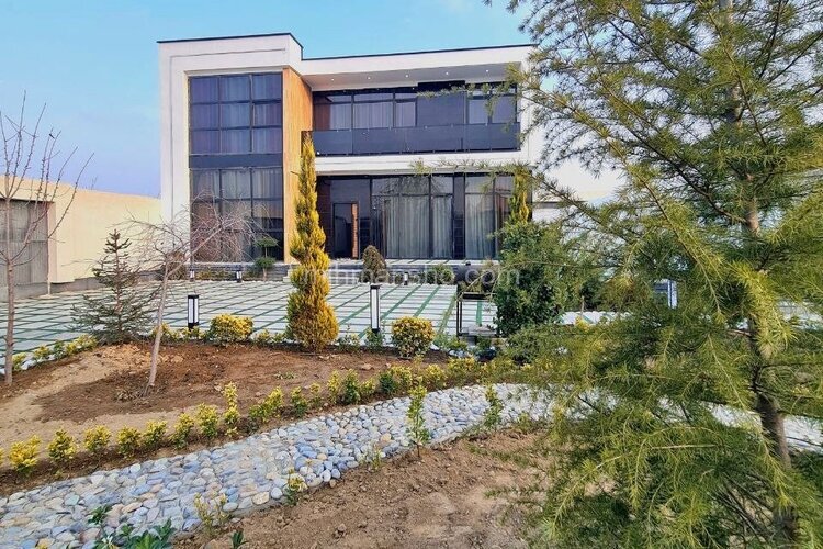 ویلا دوبلکس استخردار رو باز سه خواب مستر اوتانا در کردان