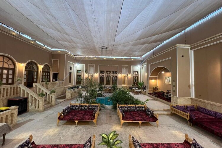 واحد 20 متری بوم گردی 112 در یزد