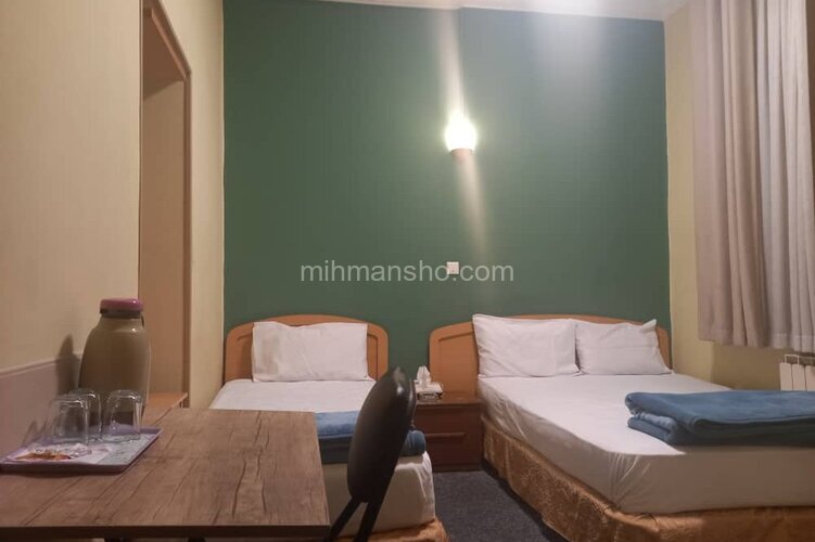 واحد سه تخت با سرویس در هتل مهرپارسای پامنار