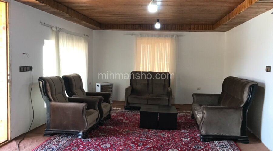 خانه چوبی طبقه اول در فیلبند