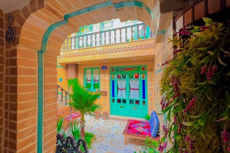 ویلا بوتیک سنتی چهار خواب در قم