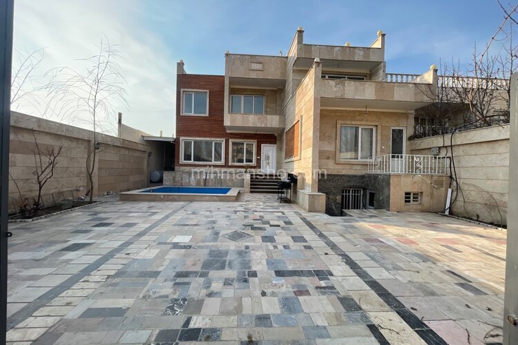 ویلا استخردار دوبلکس سه خواب هستی در رودهن