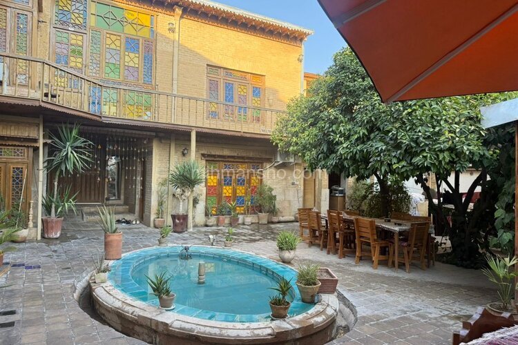 اتاق شماره 4 در اقامتگاه بومگردی شیراز