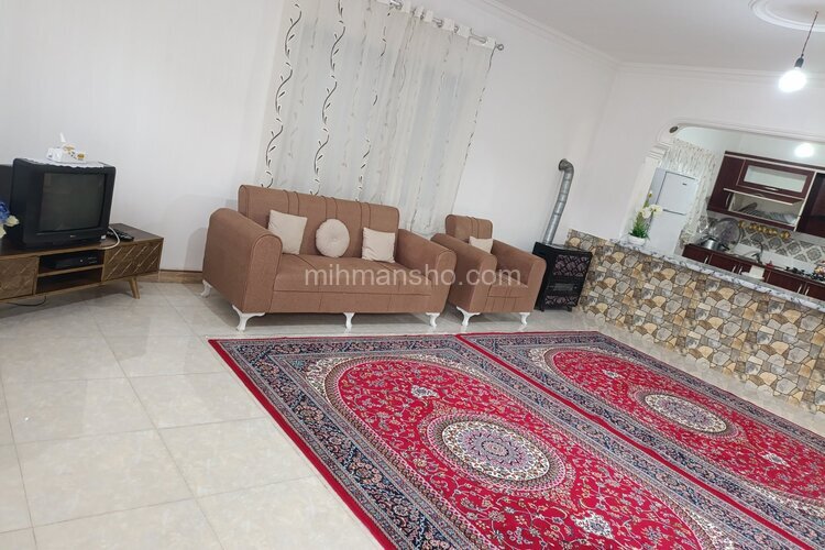 واحد مبله تکخواب در طبقه همکف ویلا رستمی در رامسر