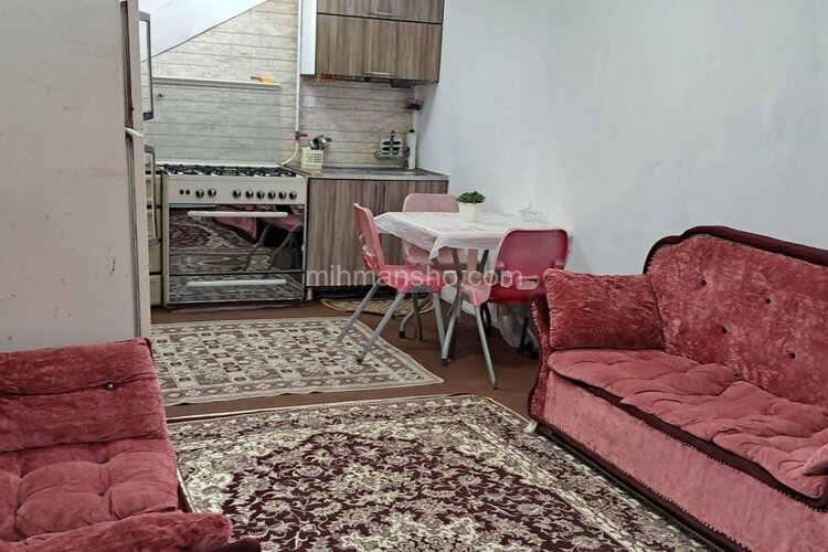 واحد مبله تکخواب طبقه همکف ویلا مهدی در لاهیجان